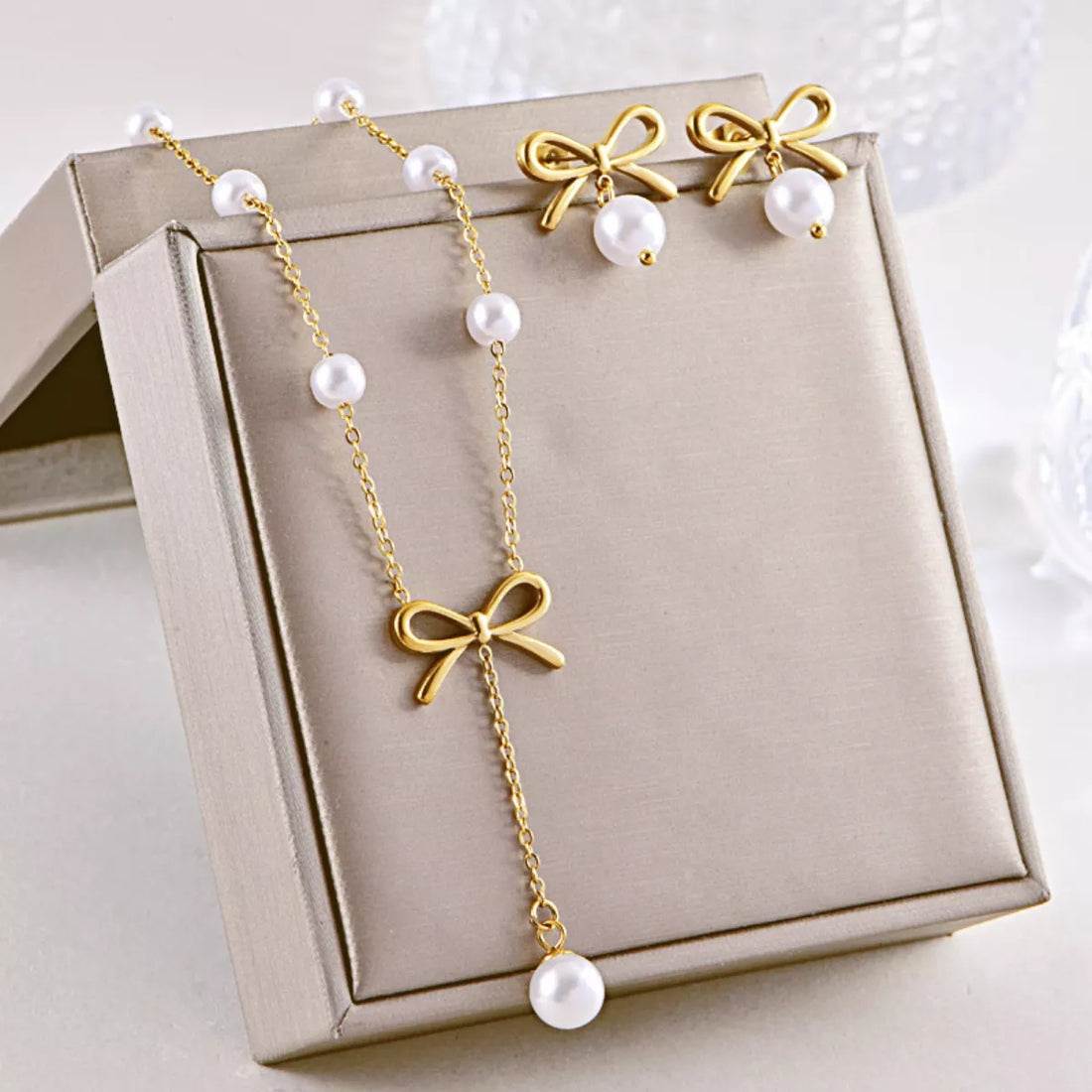How to Accessorize Like a Pro: Jewelry Tips from Our Collection