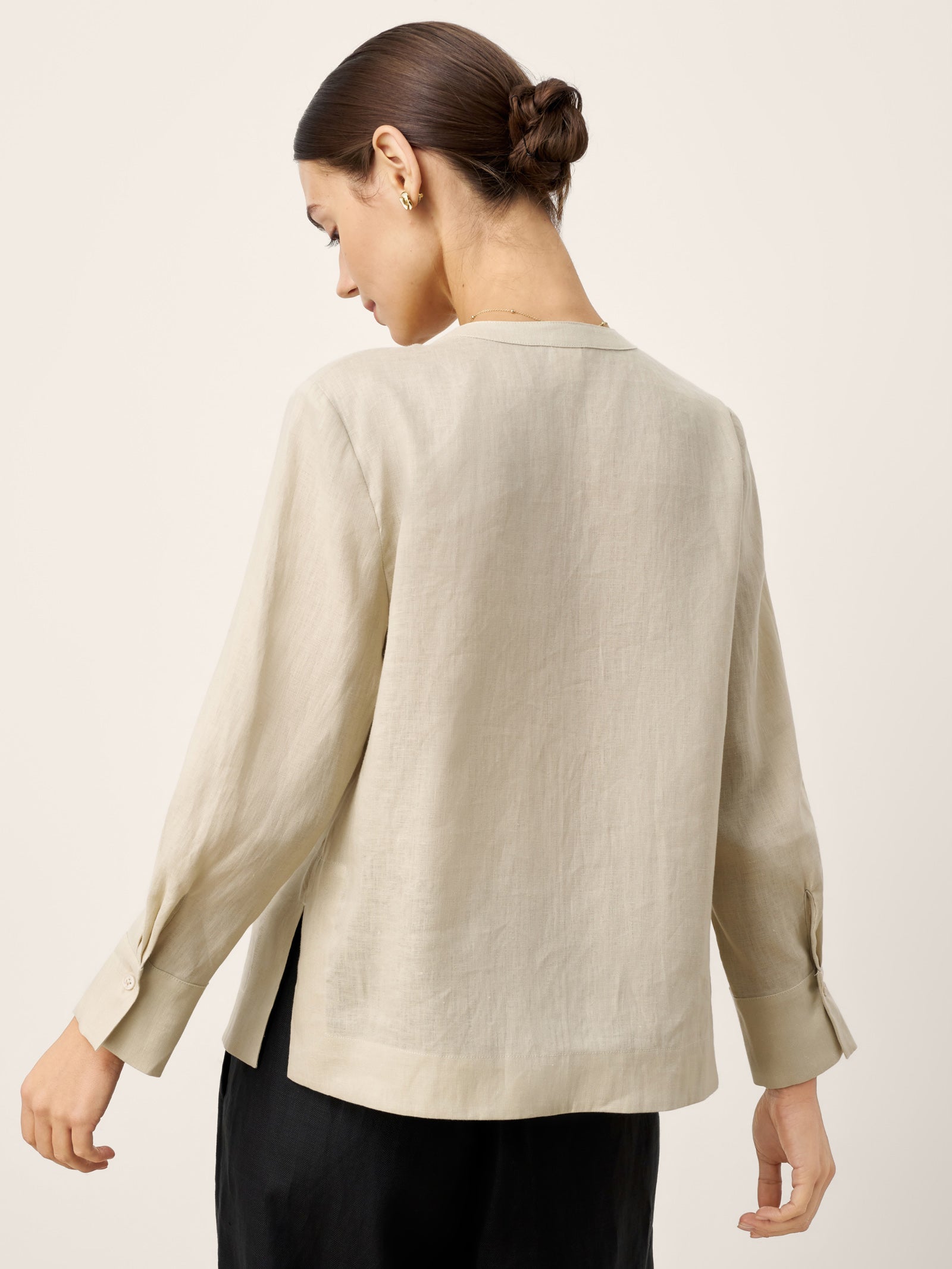 100% Linen Hidden Button Crew Neck Shirt INES