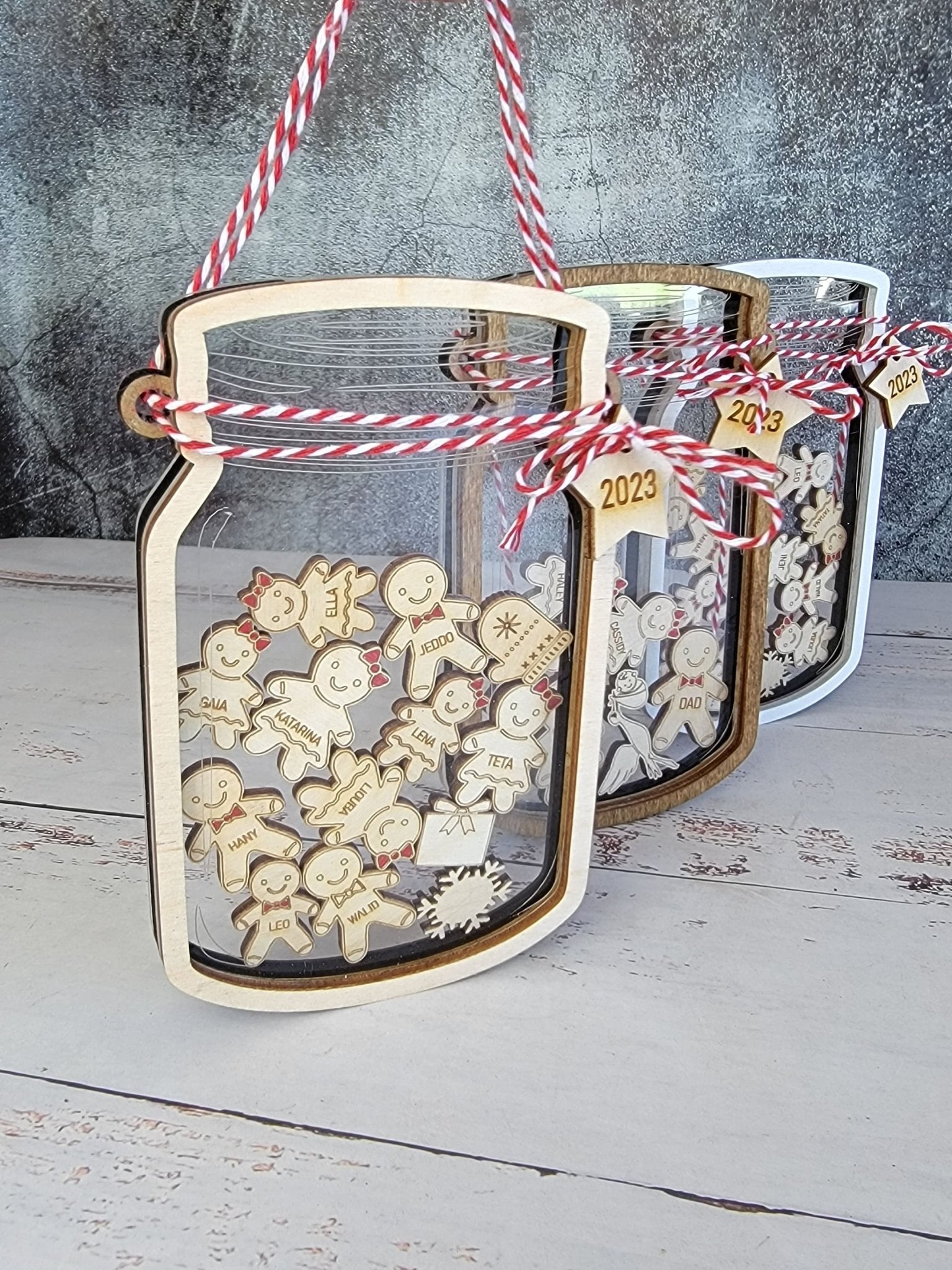 2025 Personalized Gingerbread Family Ornament