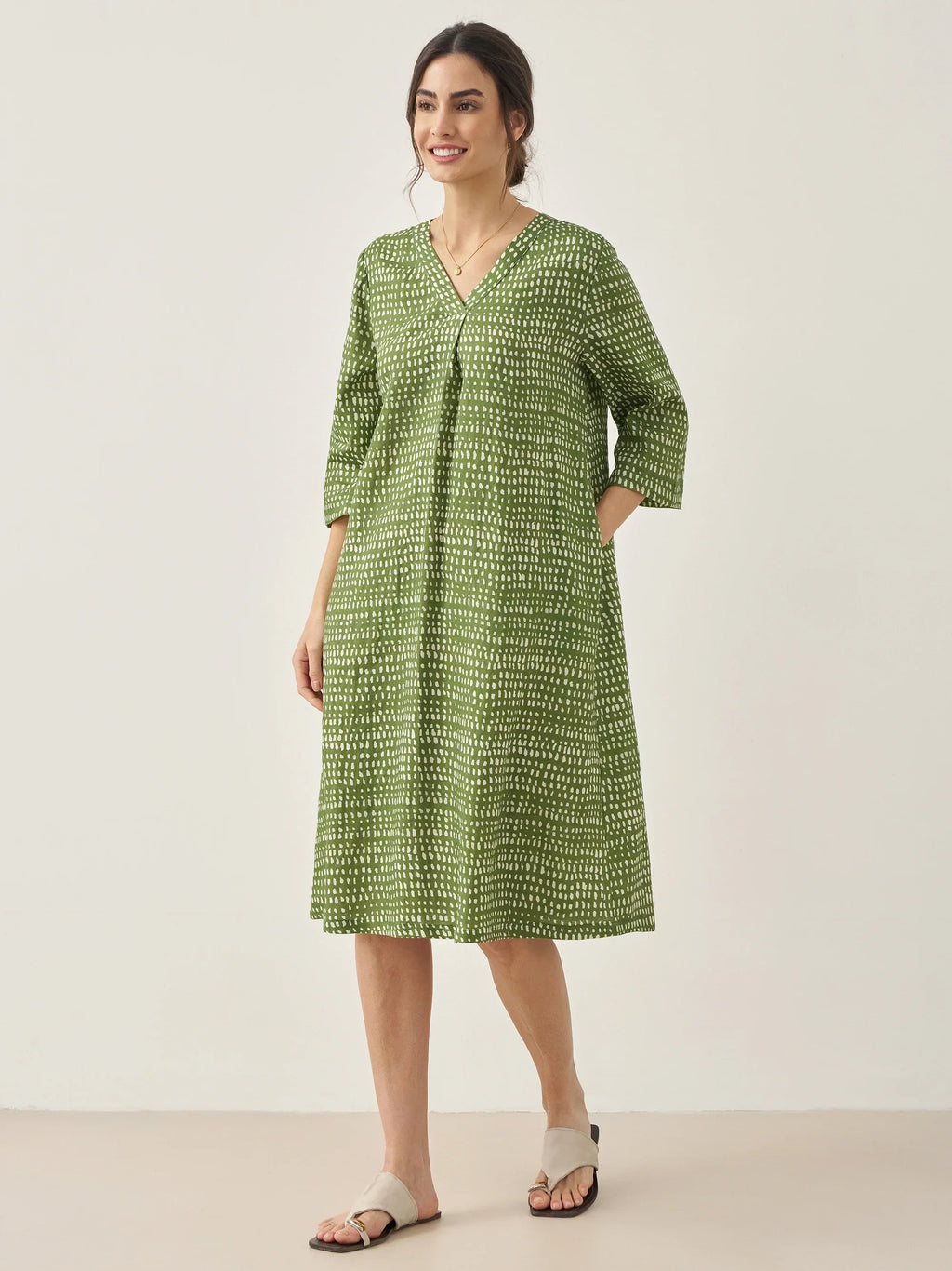 100% Linen V-Neck Dot Midi Dress LIRA