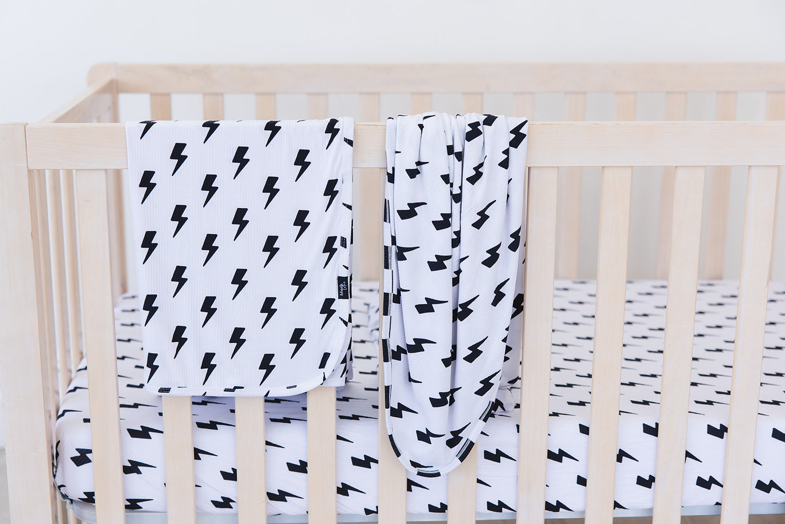 Bowie (ribbed) - Crib Sheet