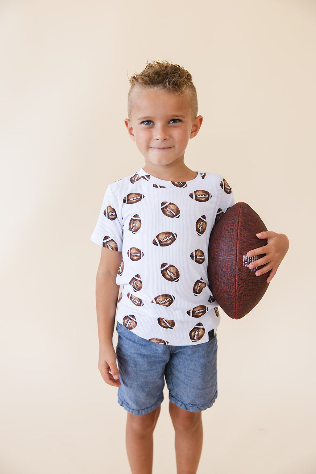 Football (ribbed) - Everyday Tee