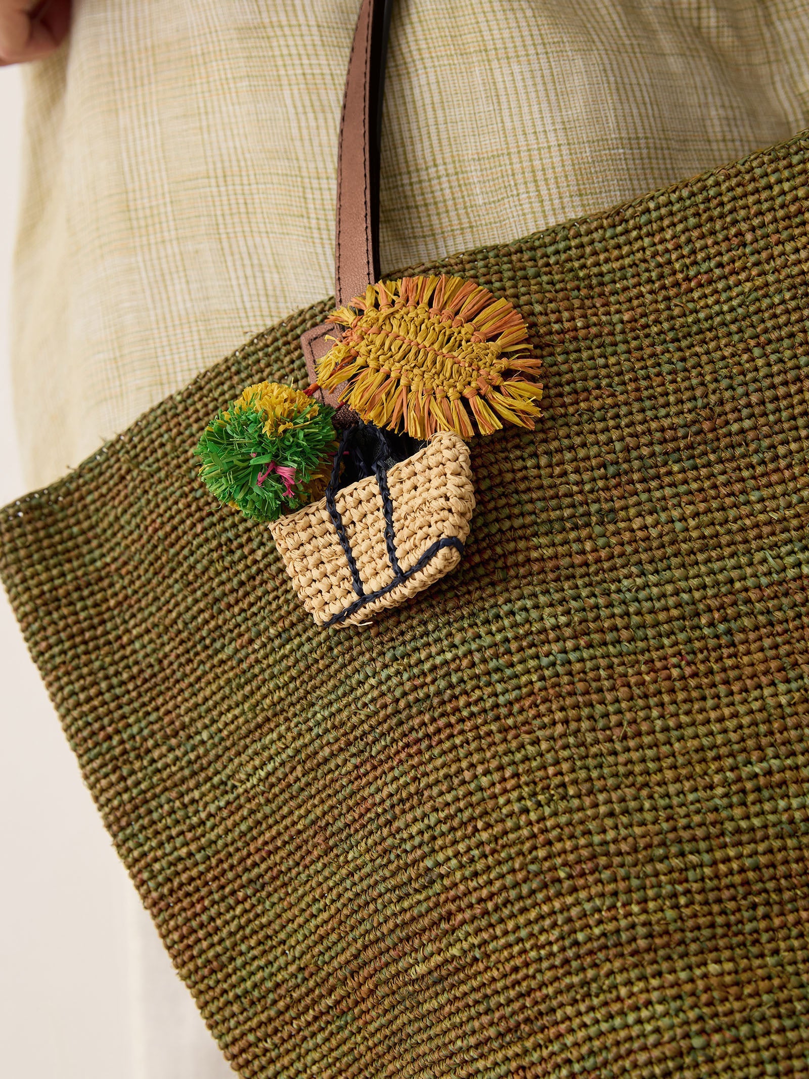 Handwoven Raffia Tote Bag With Leather Handles