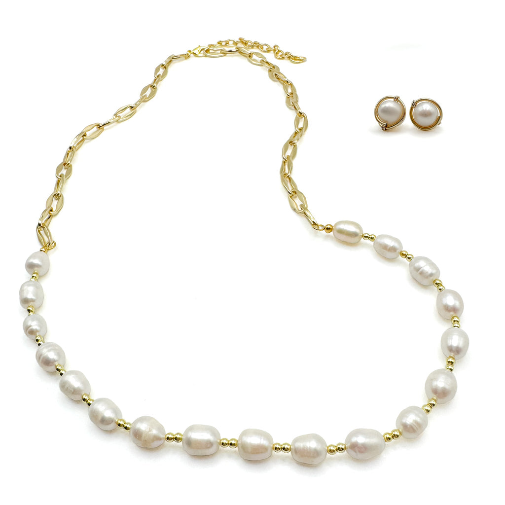 Amelia necklace