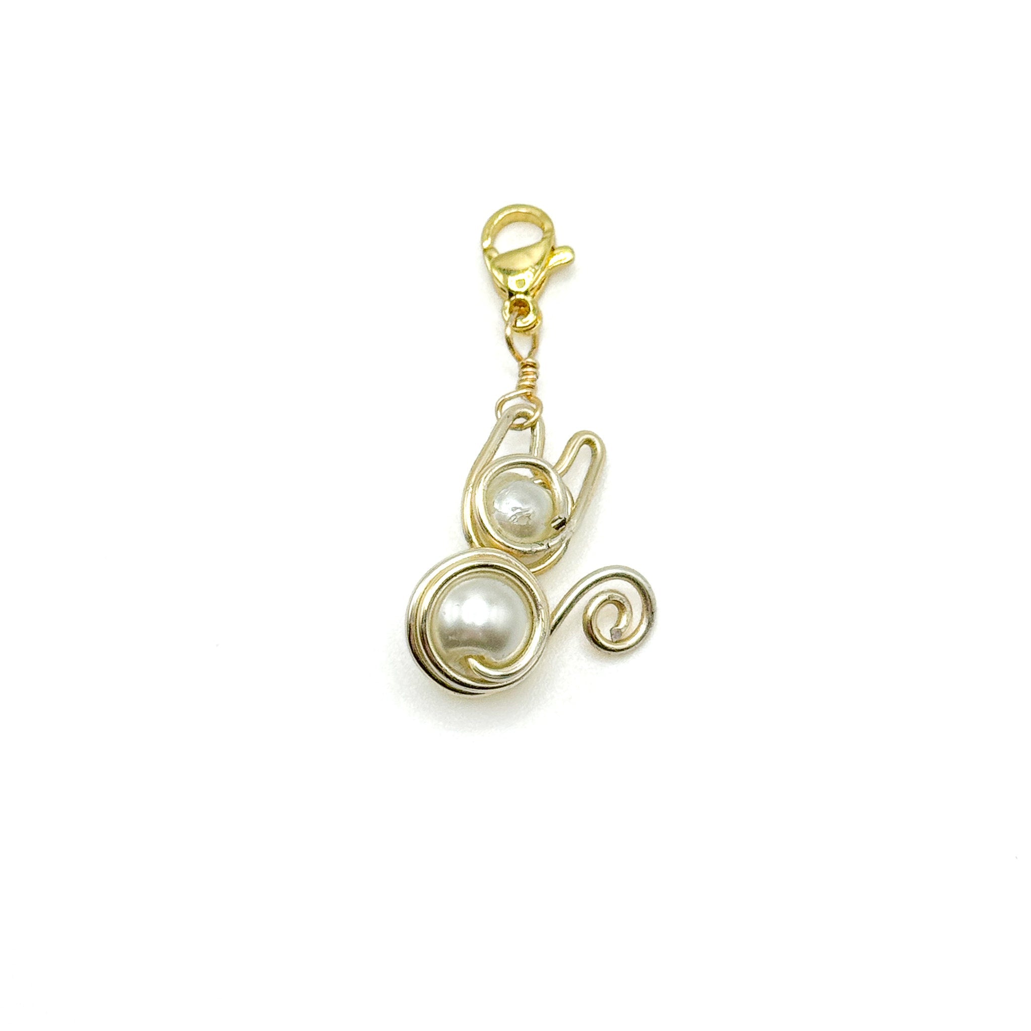 Cat gold charm