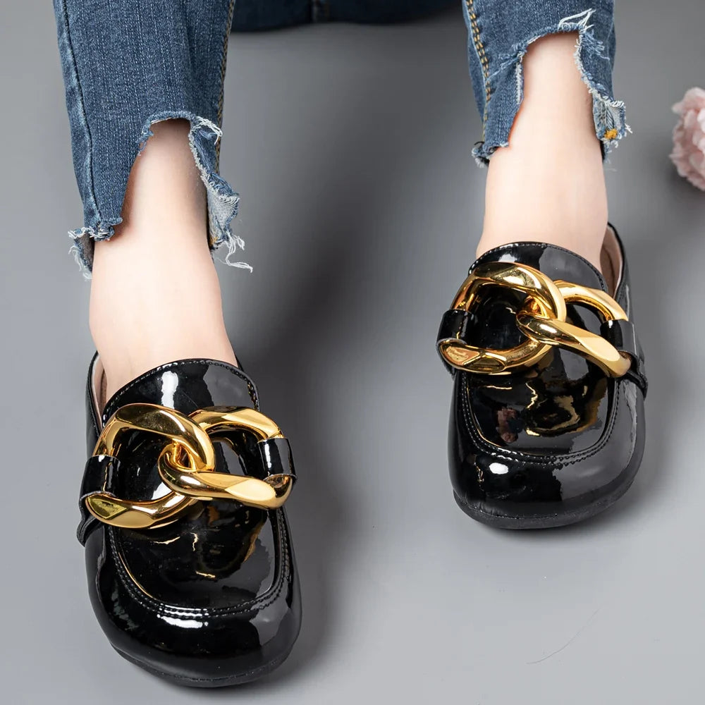 Women Slippers Gold Chain Closed Toe Slip On Mullers Shoes Round Toe Low Heels Casual Slides Flip Flop Brand Designer Shoes