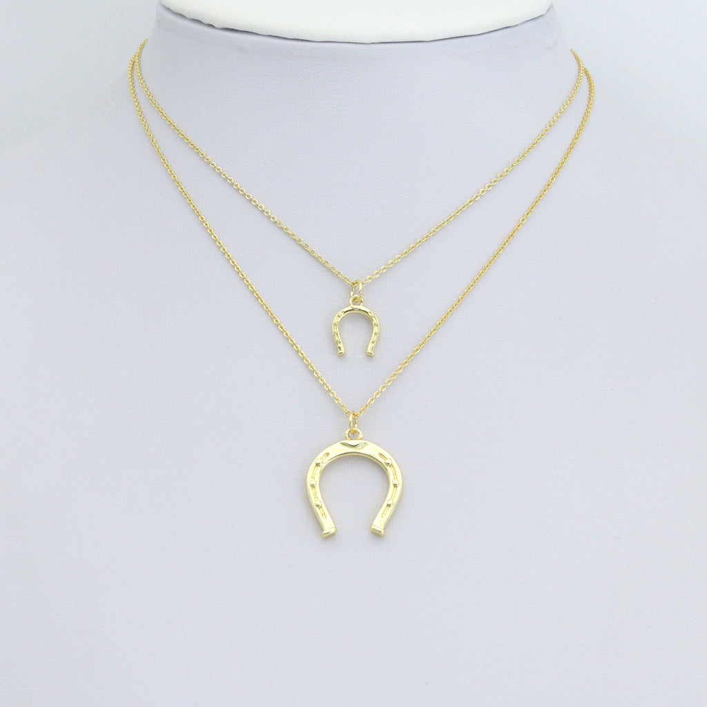 18K Gold Lucky Horse Shoe Shape Pendant/Charm, Z1310