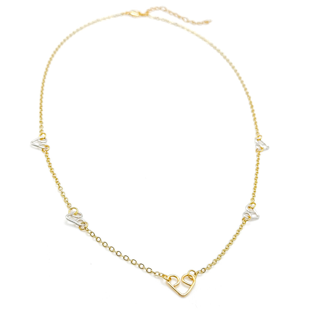 Intertwined necklace