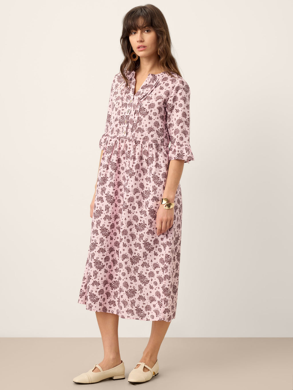 Linen Paisley Pintucked Ruffle-Cuff Maxi Dress MAELYN