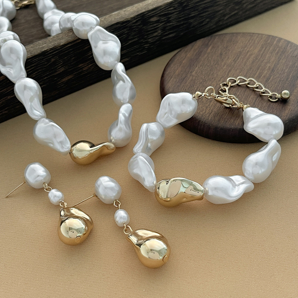 Vintage Faux Pearl Baroque Necklace & Bracelet Set