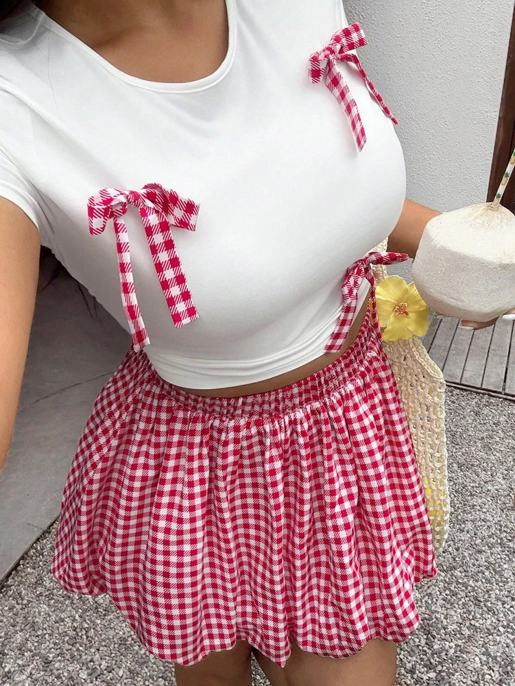 Plus-Size Vacation Spring/Summer Sexy Checkered Bow Short-Sleeve Floral Skirt Set—Perfect for Summer Street Style