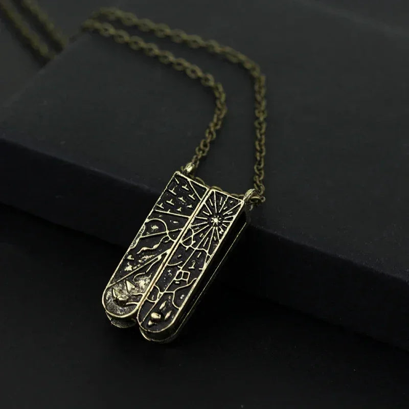 Grimm Box Key Can Open Necklace Bronze Color Alloy Pendant Necklace for Men Women Lolita Vintage Jewelry Accessories Gift
