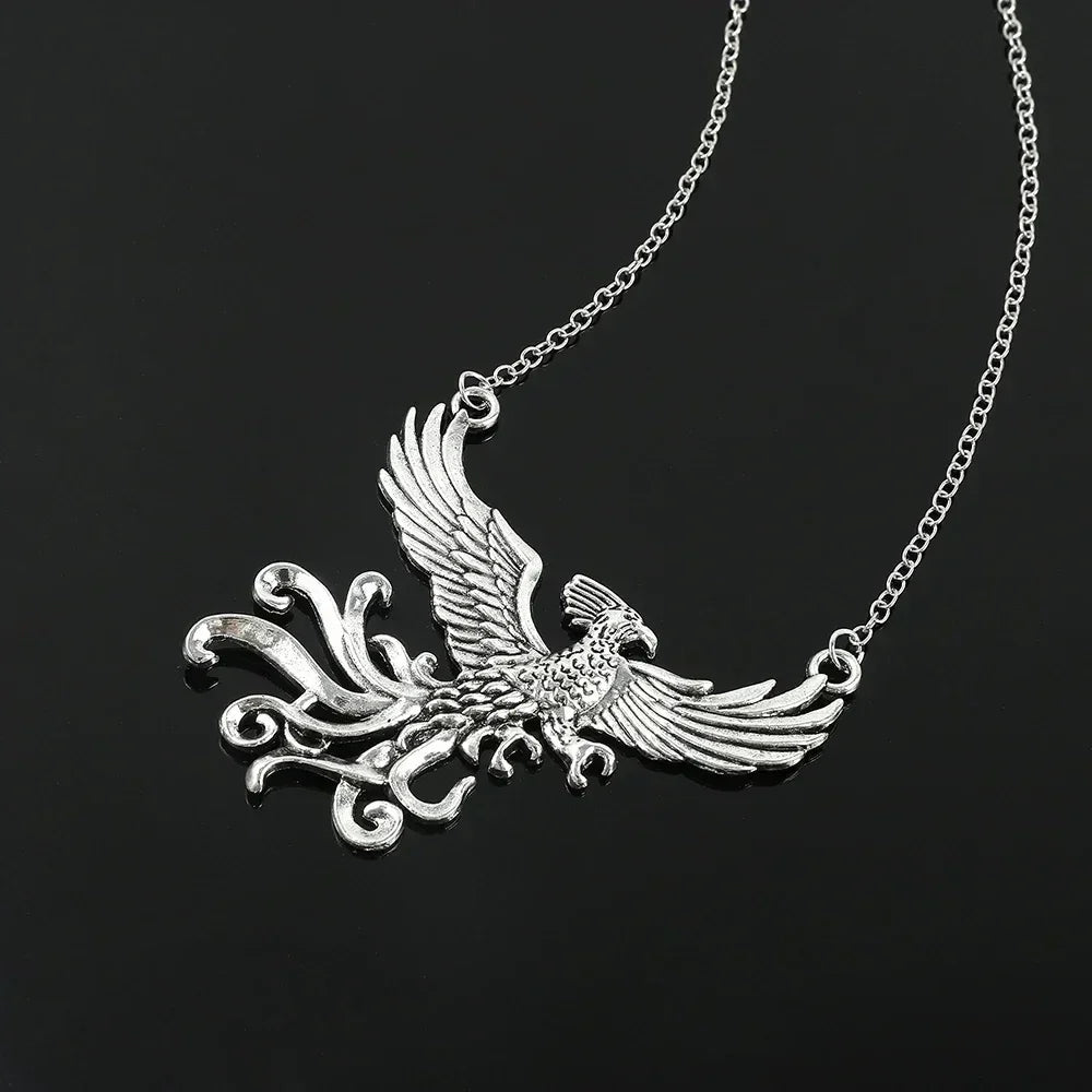 Exaggerated Vintage Silver Color Phoenix Pendant Necklace Classic TV Shows Creative Accessories Men Women Jewelry Accessories
