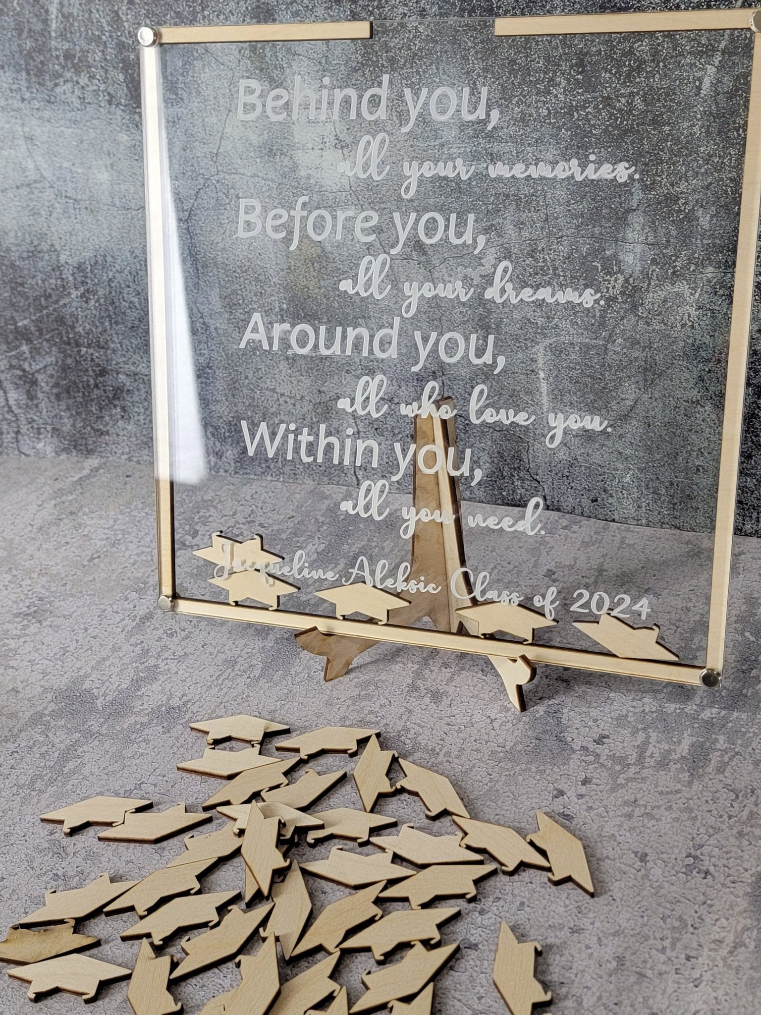2026 Graduation Guest Book Alternative