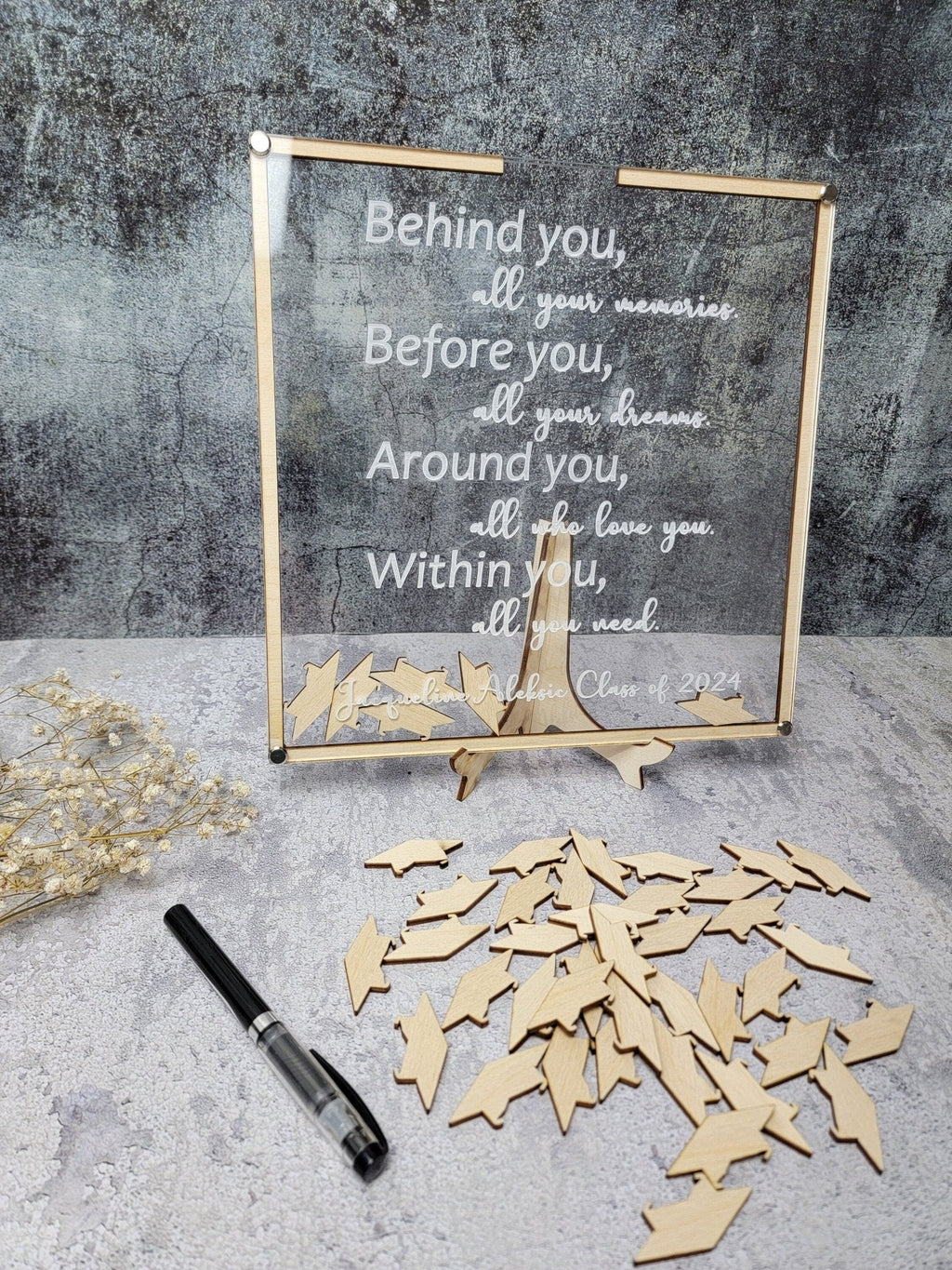 2026 Graduation Guest Book Alternative
