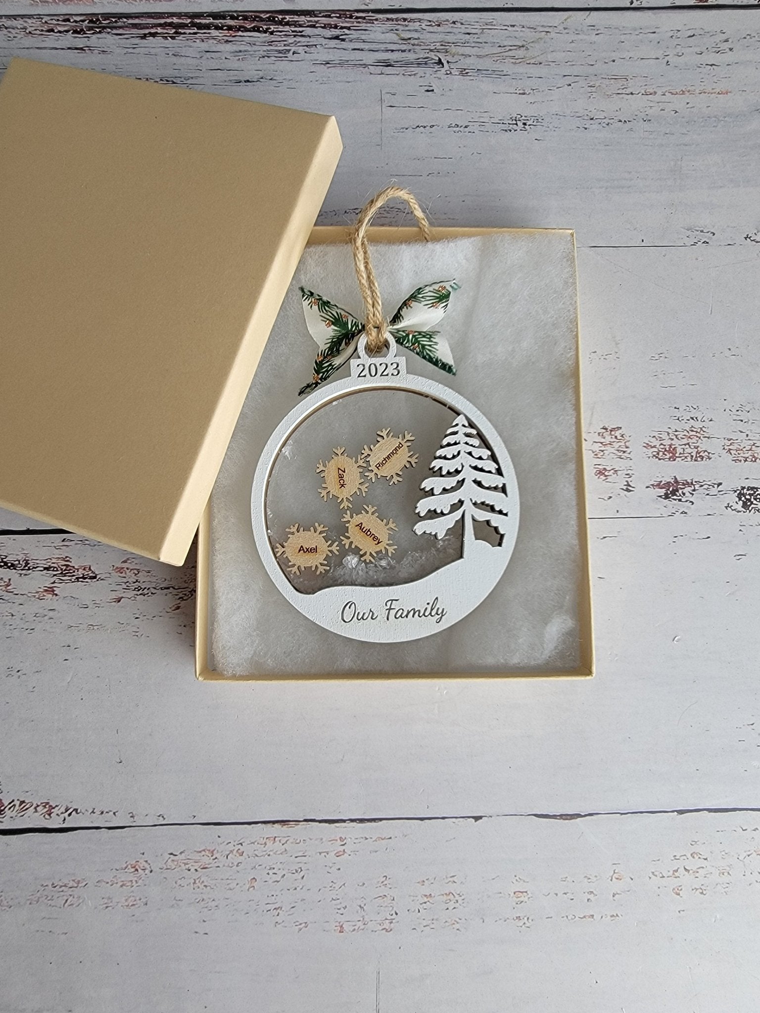 2025 Personalized Snow Globe Family Ornament
