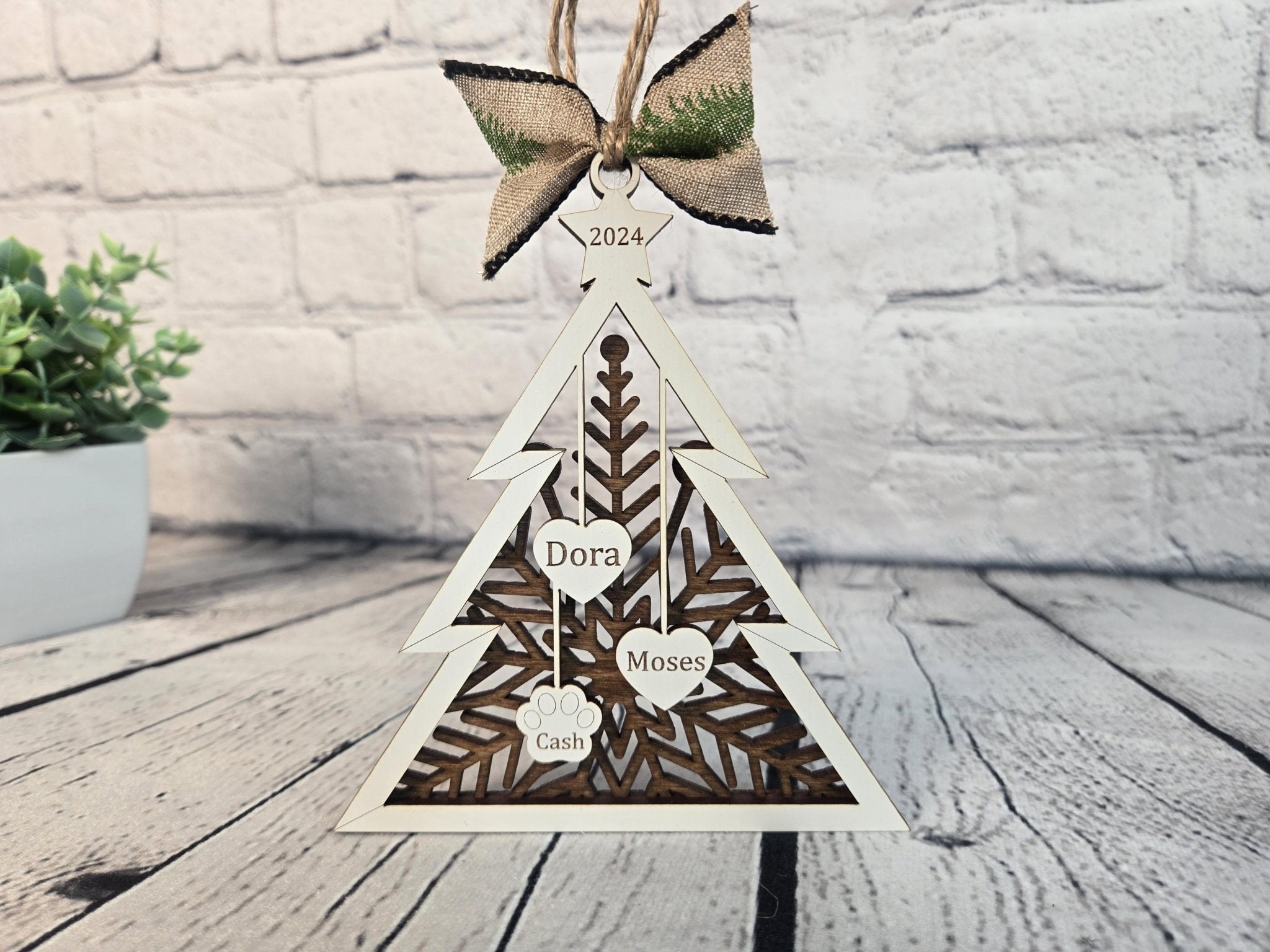 Personalized Family Tree Ornament